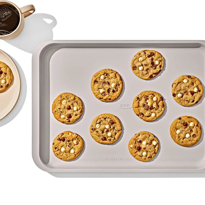 OXO Non-Stick Pro Ceramic Coated Cookie Sheet Large Bake Pan (Blue) 11413800G
