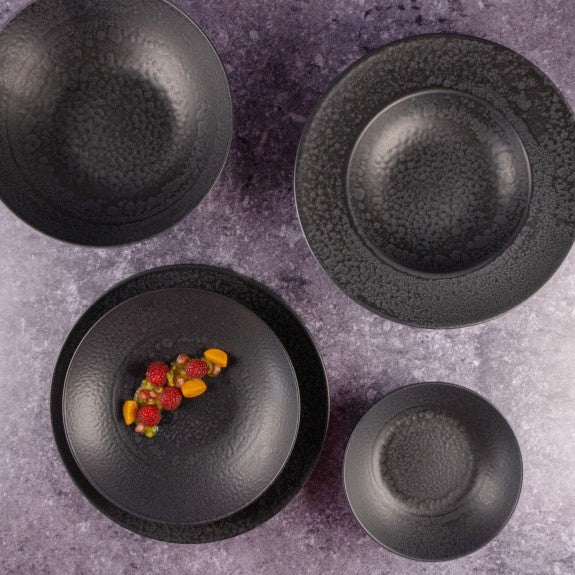 Mesa Ceramics Black Hammered Pasta Plate 22 cm