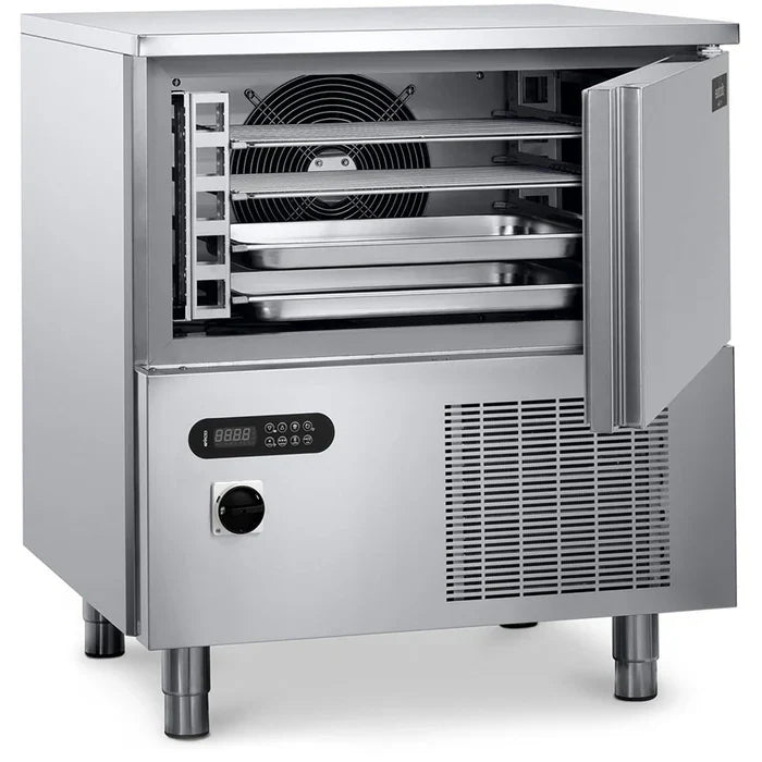 Eurodib BCB-05US-230V Blast Chiller/Freezer - Fits 5 Full Size Steam Table Pans, 230V, Single Phase