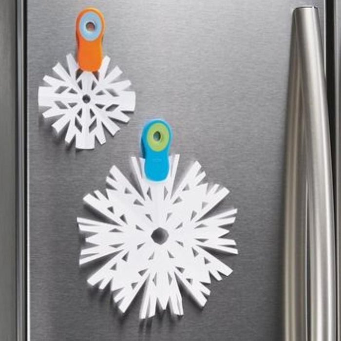 OXO Set of 4 Magnetic Clips Assorted