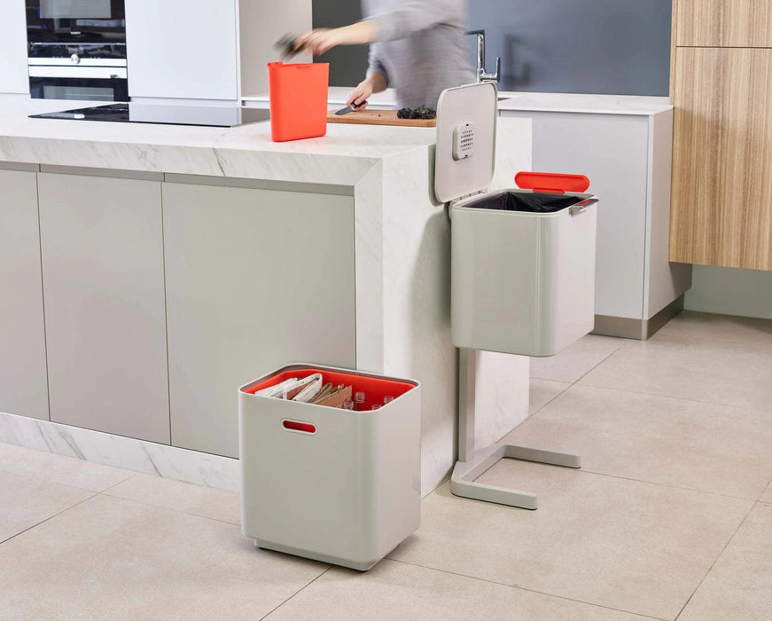 Joseph Joseph - Totem™ Max Waste Bin 60L — Kitchen Equipped Joseph Joseph - Totem™ Max Waste Bin 60L — Kitchen Equipped